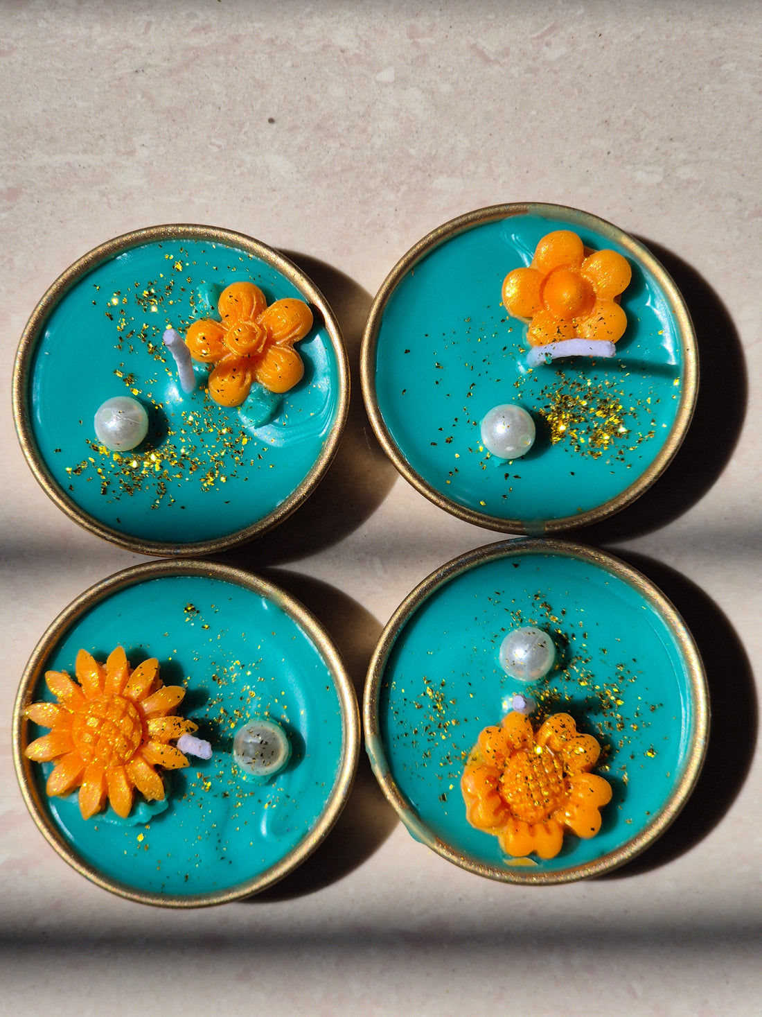 Metal Tea Light (Set of 4)